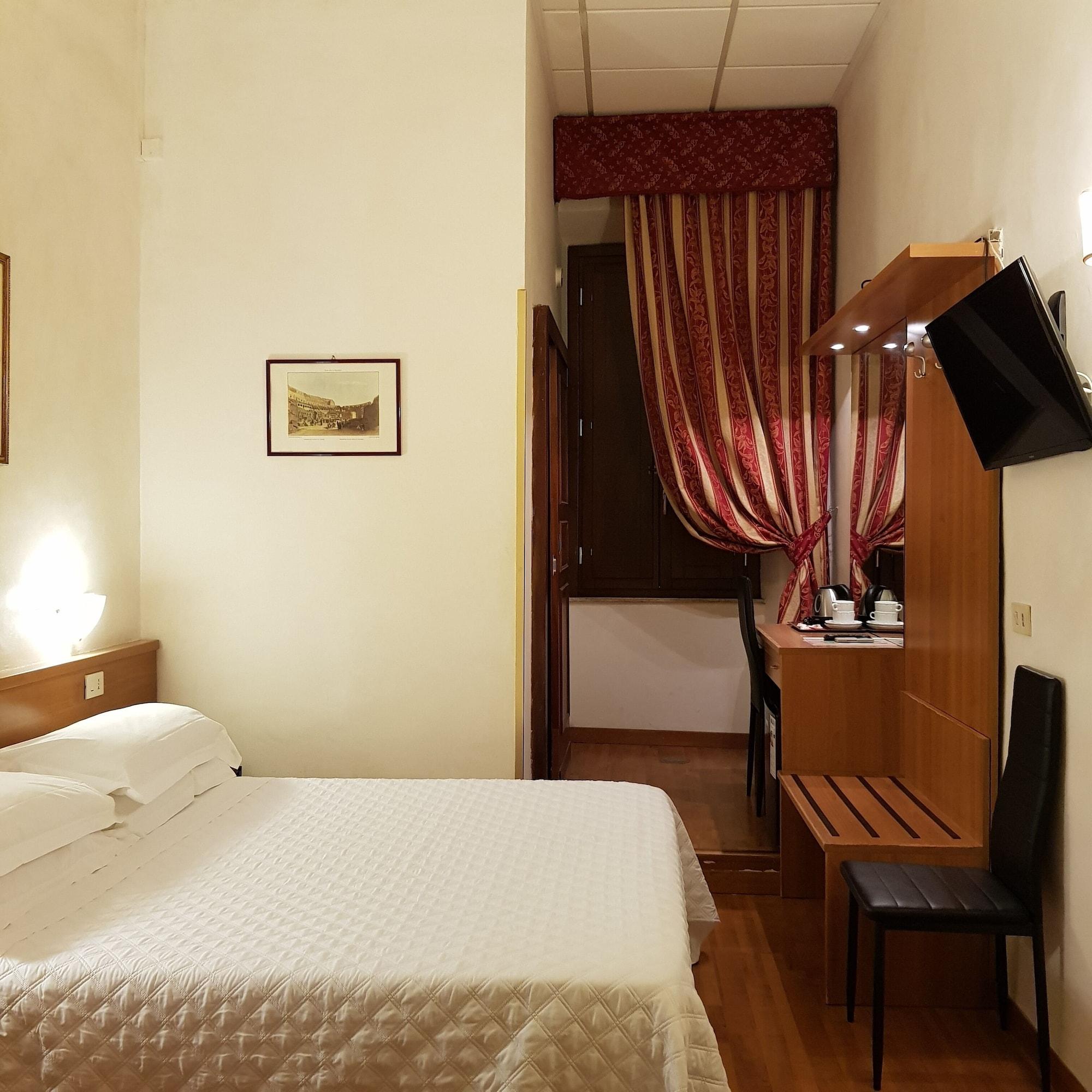 Hotel Julia Roma Esterno foto